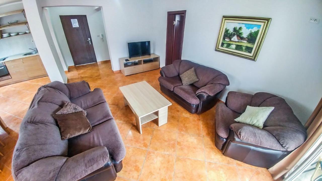 בודווה Villa Franeta Apartments מראה חיצוני תמונה