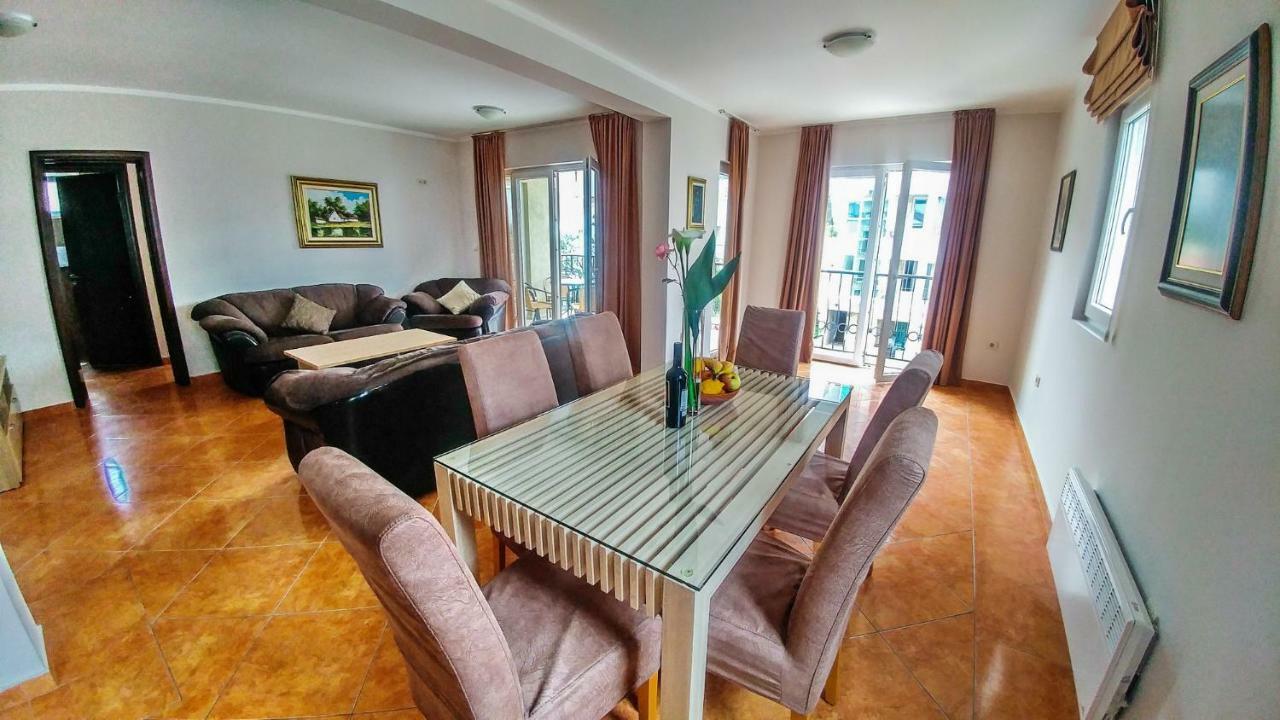 בודווה Villa Franeta Apartments מראה חיצוני תמונה