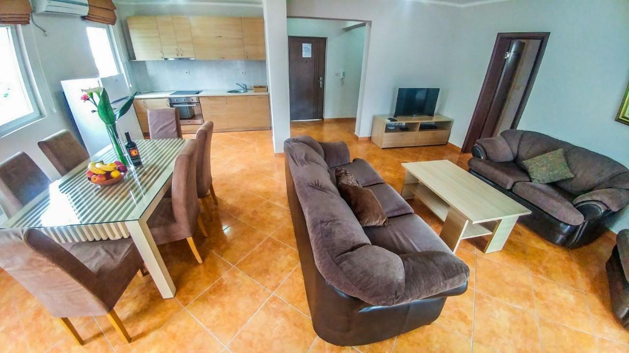 בודווה Villa Franeta Apartments מראה חיצוני תמונה