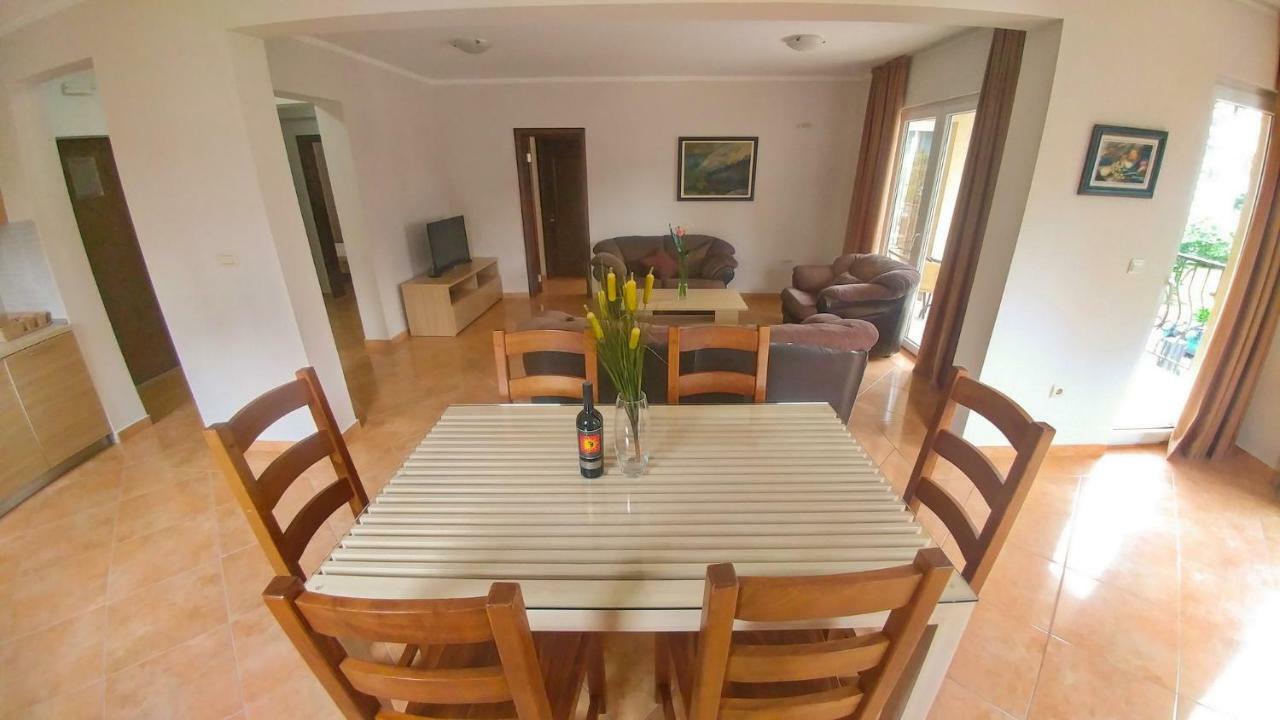 בודווה Villa Franeta Apartments מראה חיצוני תמונה
