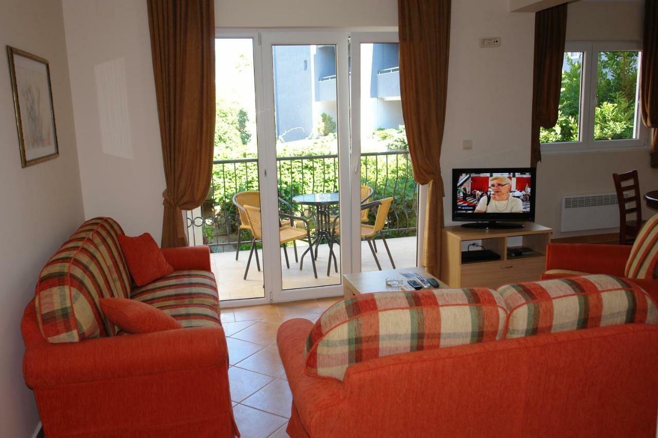 בודווה Villa Franeta Apartments מראה חיצוני תמונה